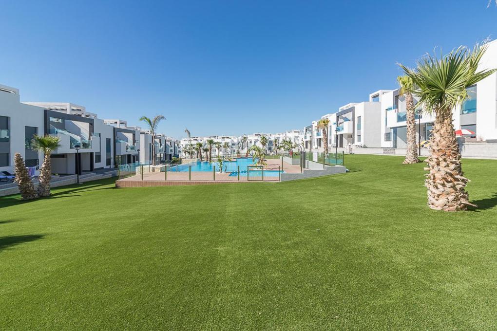 Calle Bullas Topfloor Lejlighed Torrevieja Bagian luar foto