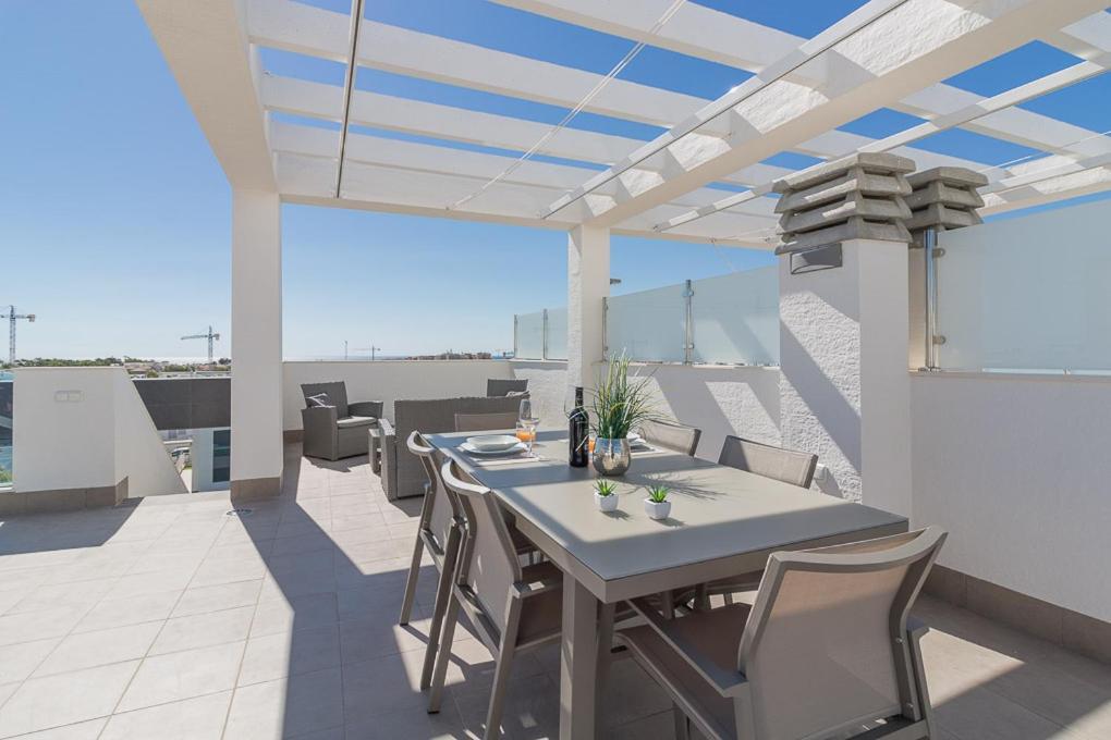 Calle Bullas Topfloor Lejlighed Torrevieja Bagian luar foto